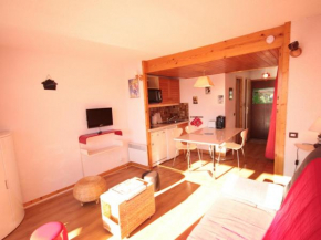 Les Saisies - Studio-Cabine avec balcon sud et casier à skis - FR-1-293-157